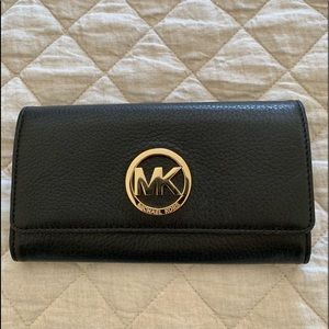 Michael Kors Fulton Black Leather Wallet